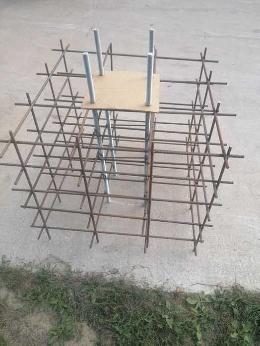 Gotowe zbrojenie Strzemiona Budowlane jarzemka stal gotowe belki