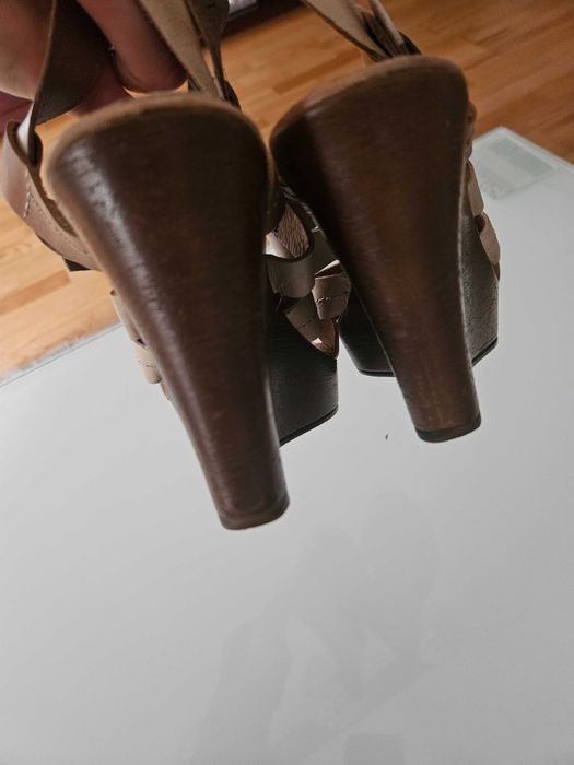 Sandały Nessi r.37 Skóra naturalna