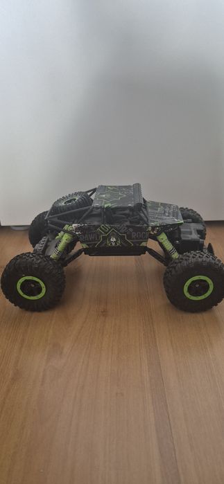 Zdalnie sterowany samochód Rock Crawler 4WD 1/18