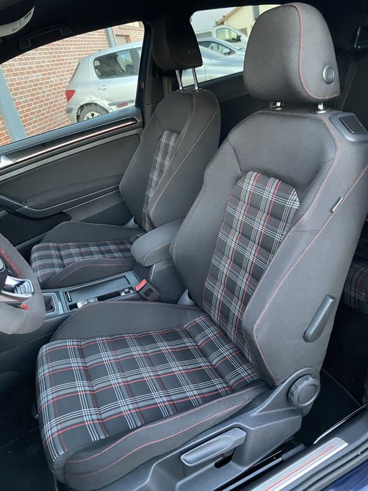 VW Golf 7 GTI Performance 230cv MANUAL | ORIGINAL