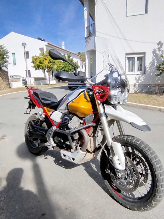 Motoguzzi v85 tt Premium edition