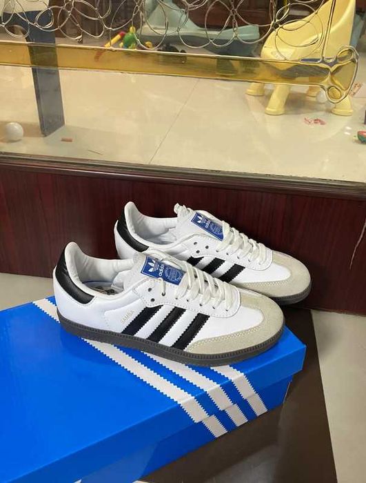 Adidas_Samba_Vegan_White_Gum R.37