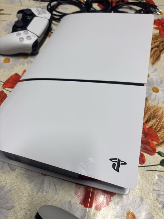 Playstation 5 slim 2 comandos