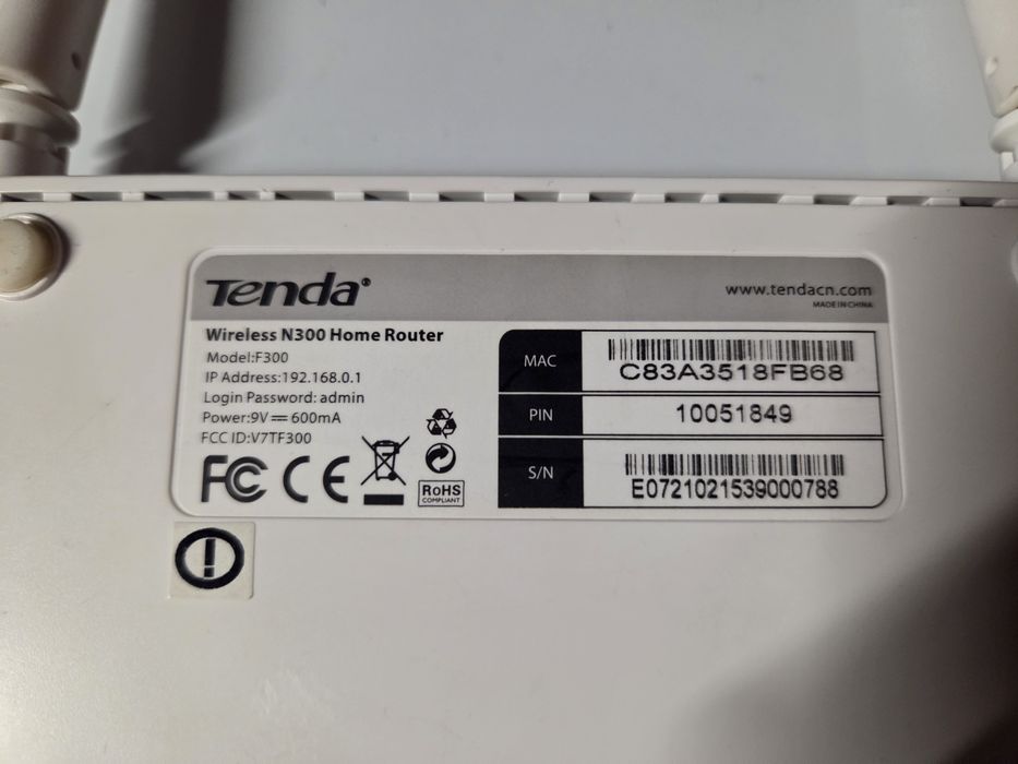 Router Tenda F300