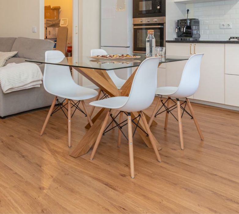 Glass Table 90x16064729601369730121