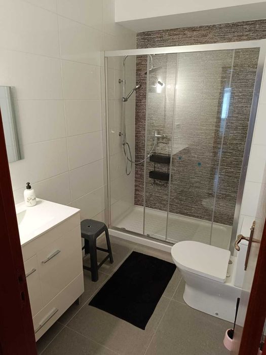 Quarto duplo junto à ESE - Viana do Castelo