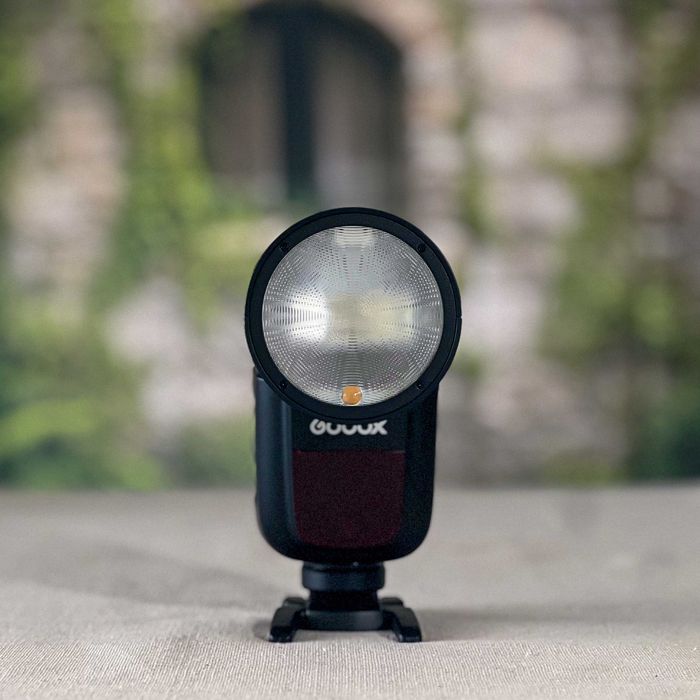 Flash Godox V1 (Fujifilm) NOVO
