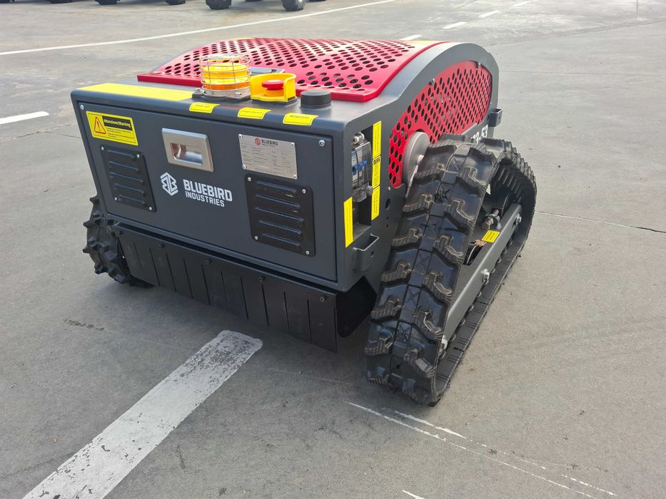 Robot koszący-Kosiarka zdalnie Sterowana BLUEBIRD FM 23-53 -Wyprzedaż!