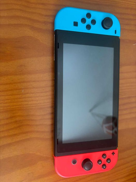Nintendo Switch v2em perfeito estado