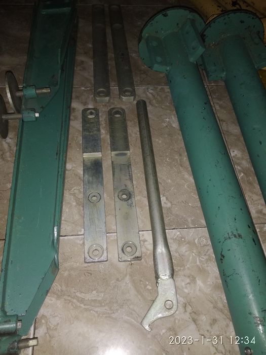 Підіймач Тримач АТЛАНТ-У, для ремонту автомобілів