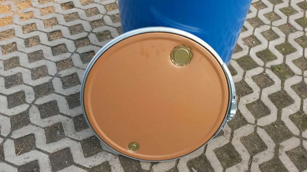 Beczki 200l blaszane
