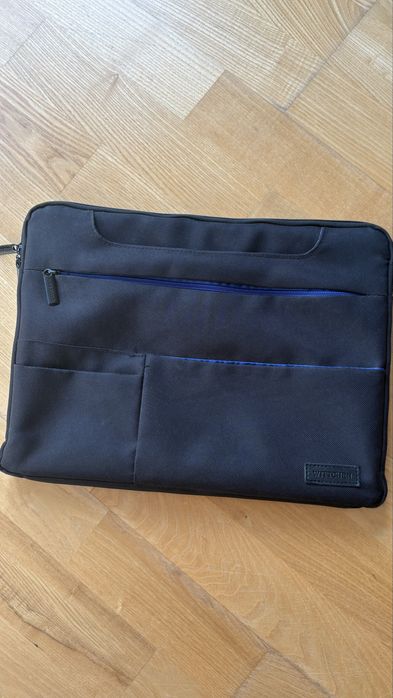Pokrowiec na laptopa Wittchen czarny