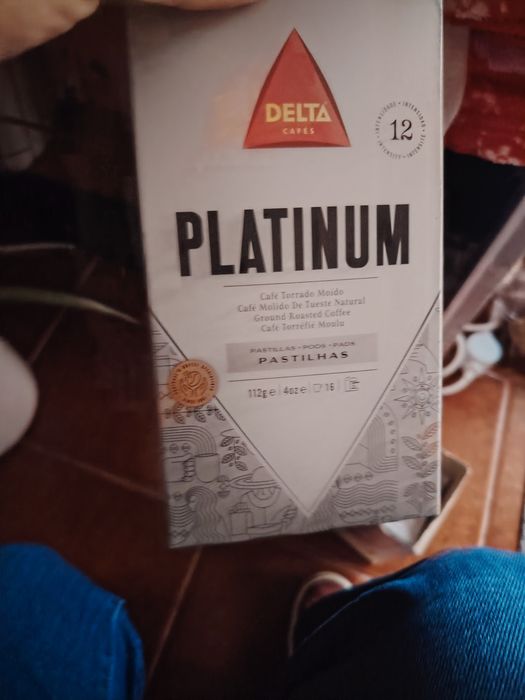 Máquina de café semi nova com garantia