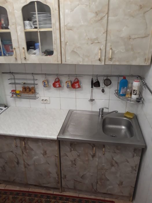 Кімната в двокімнатній квартирі (електроплита, опалення +)