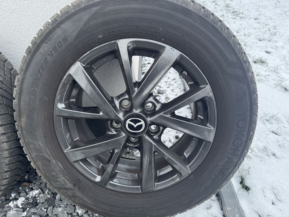 Koła zimowe Mazda CX30  ET45 5x114,3  Yokohama 215/65r16 TPMS Mazda OE