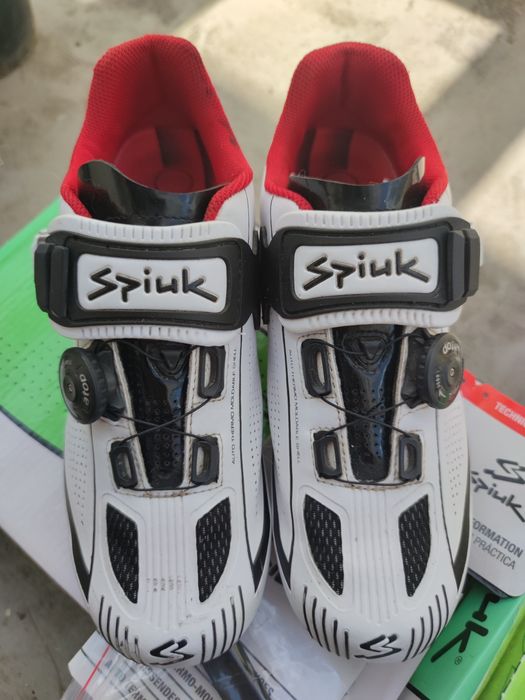 Sapatos estrada Spiuk T42 c/ oferta outros