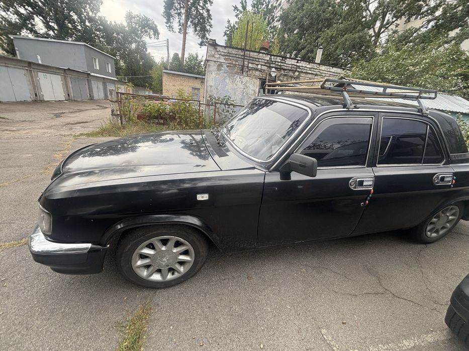 Волга 3110 2001.
