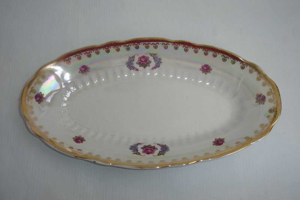 Блюда для сервировки стола Кузнецов.