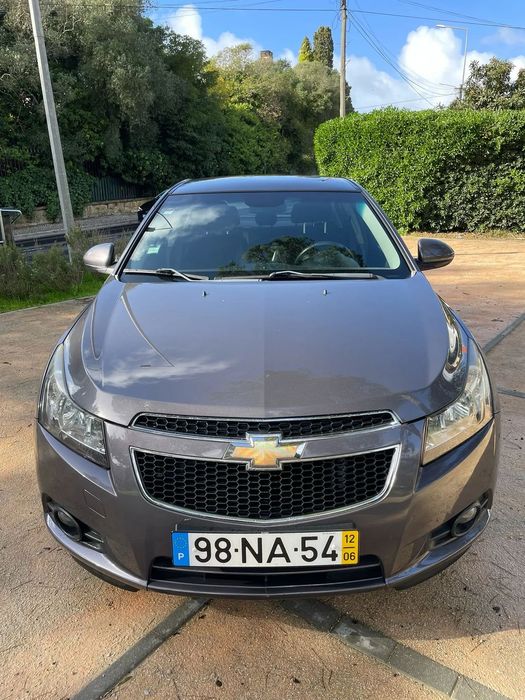 Chevrolet Cruze 1.6 LT
