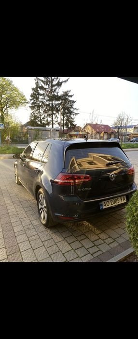 Volkswagen e-Golf 2014