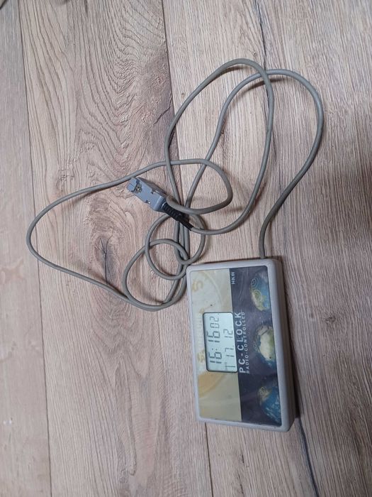 Sprzedam zegar satelitarny do gołębi do zegara Mega System