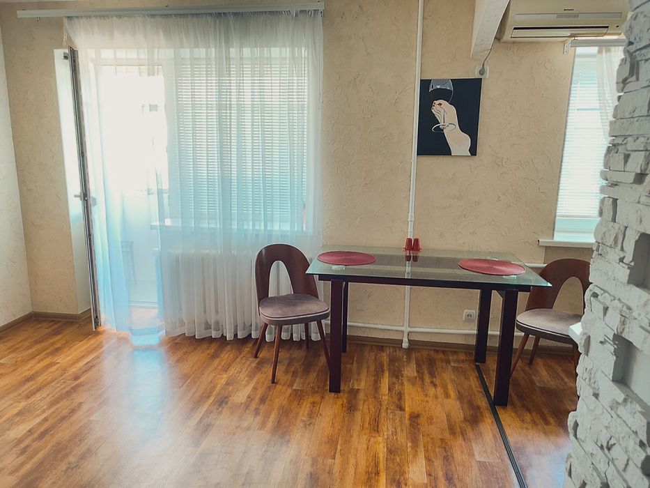 Центр.Корпусный парк. Квартира почасово, посуточно