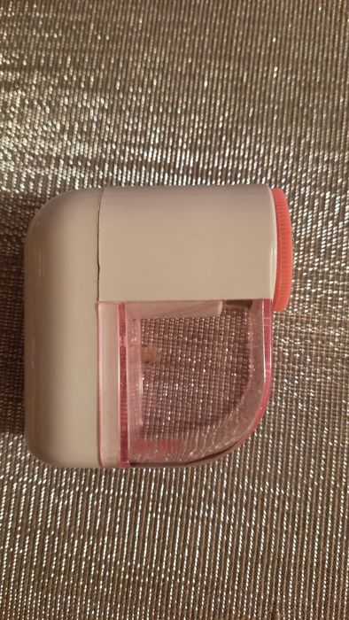 Golarka do swetrów na baterie