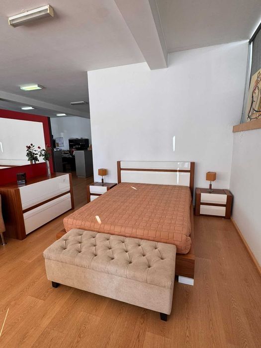 quarto completo nogueira/ lacado