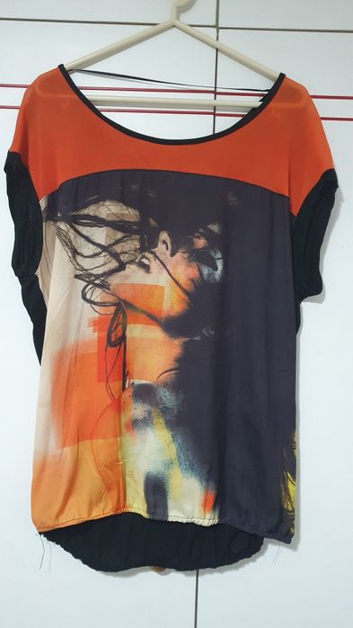 Calças ganga, 1 camisa e tops