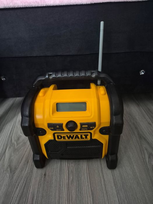 Radio budowlane DeWalt