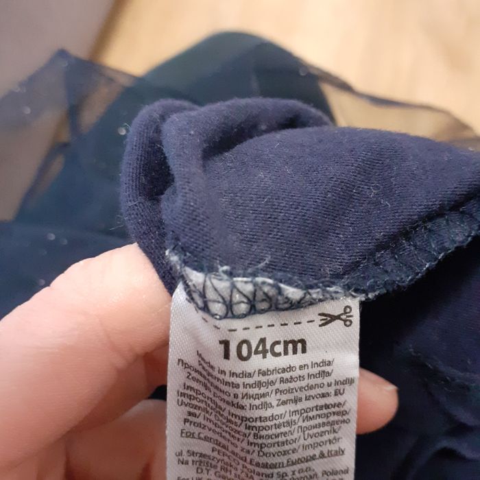 Sukienka rozmiar 104