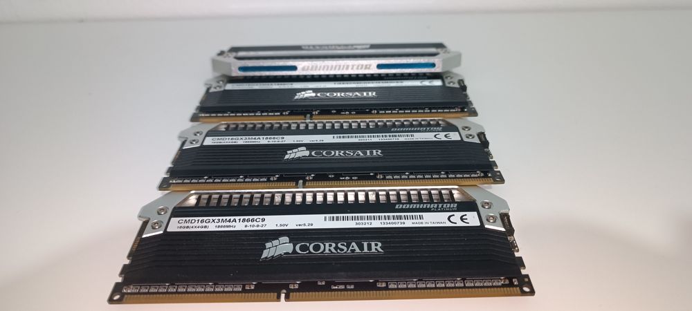 Corsair Dominator Platinum DDR3 16GB  4×4GB 1866MHz