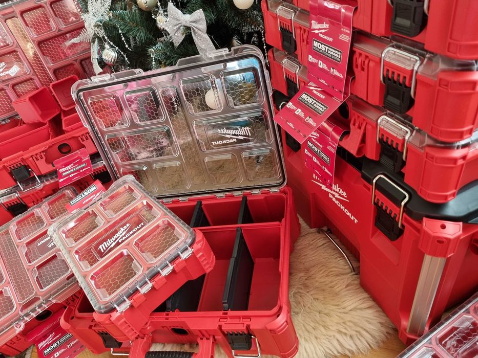 Ящики та сумки Milwaukee PACKOUT на колесах, органайзер, сумка