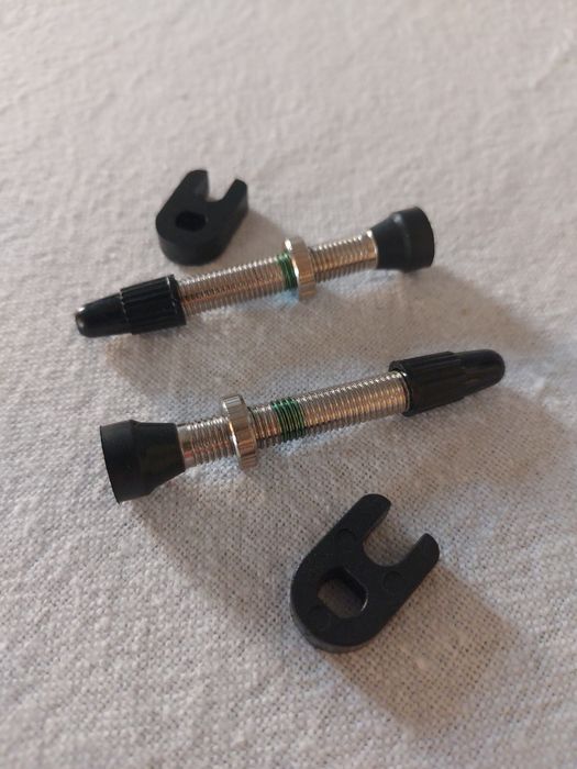 Zestaw 2 zaworów stożkowych O-Ring do obręczy Tubeless rower hulajnoga