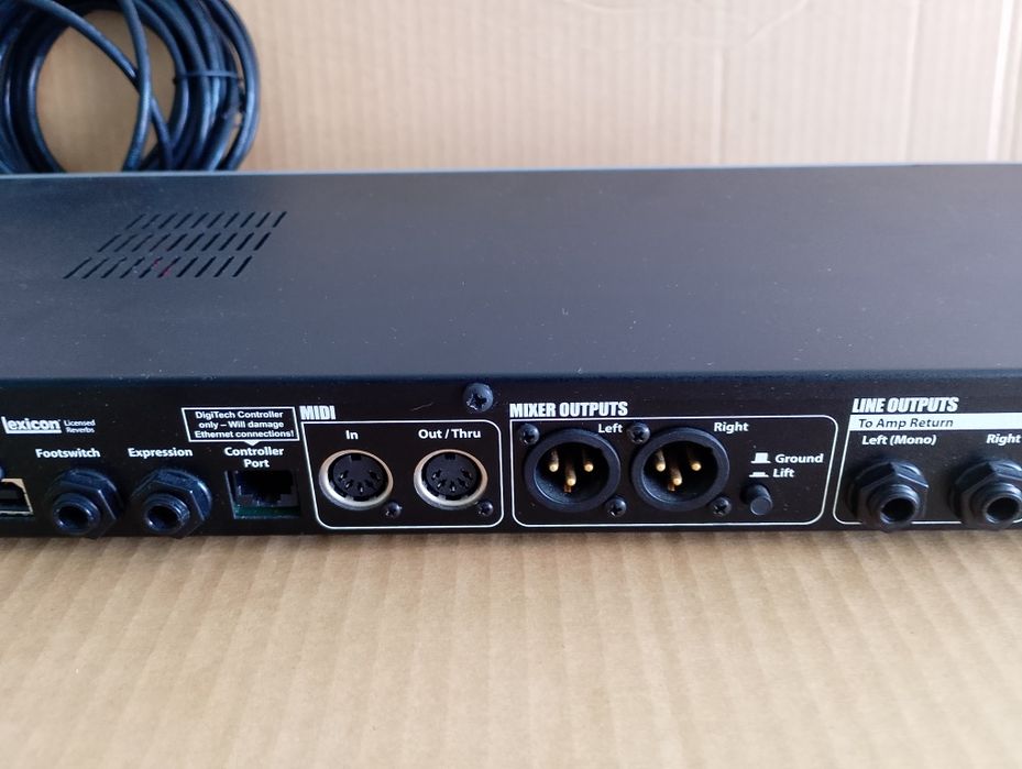 Digitech GSP1101 preamp + Control 2 footswitch