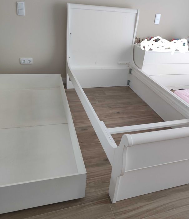 Cama de menina 90x1,90 com colchão e colcha