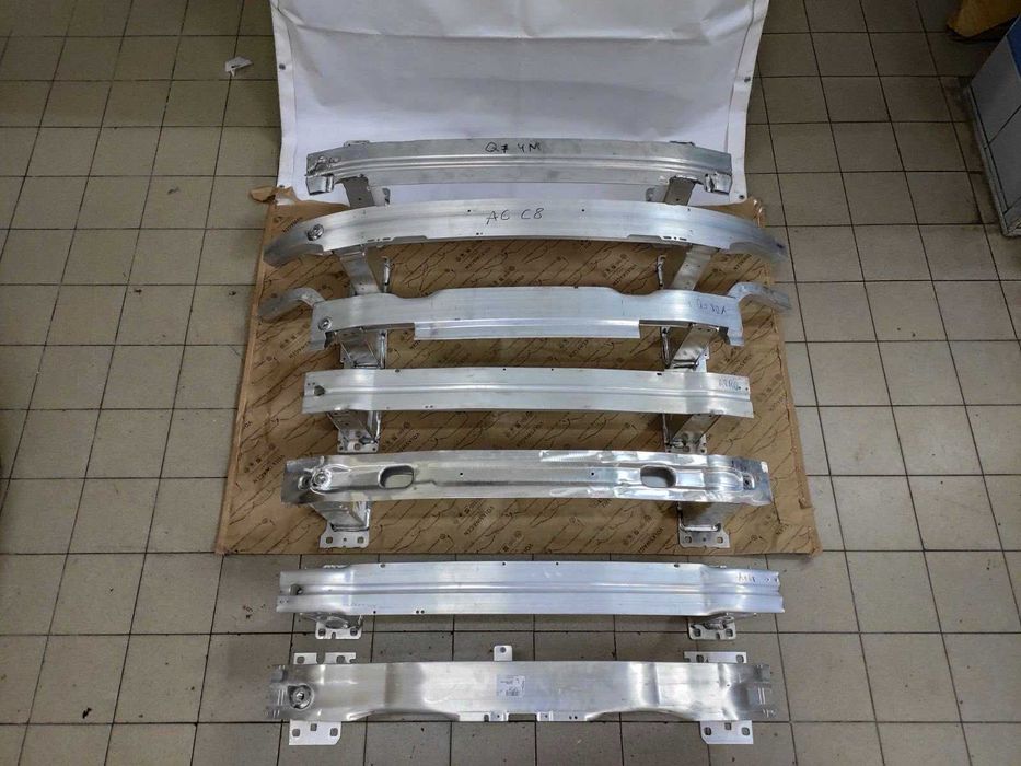 Кронштейн підсилювача Audi підсилювач усилитель