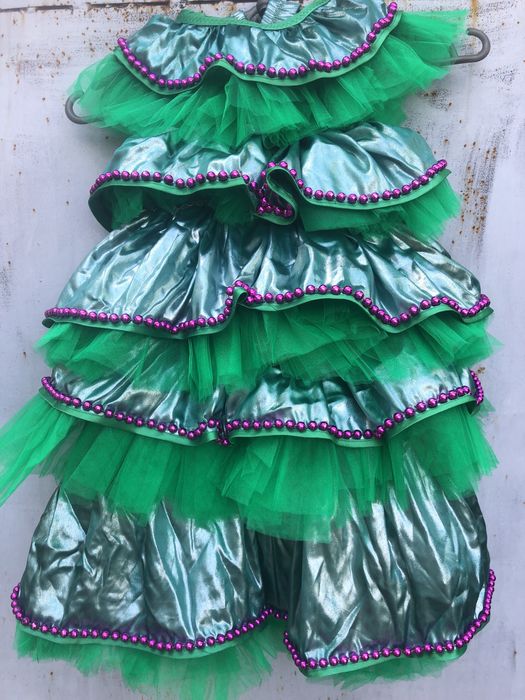 Оренда дитячих карнавальних костюмів