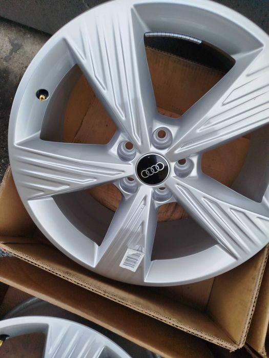 A284#Alufelgi 19 5x112 Audi A3 8V 8P A4 B6 B7 A6 C5 C6 Q2 Q3 Orginał