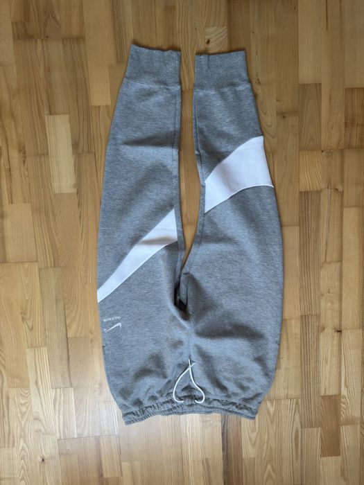 Штани nike swoosh