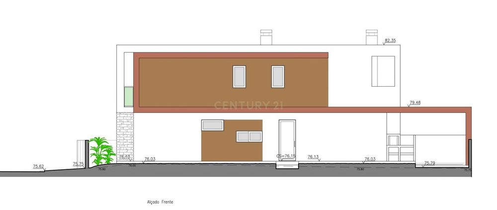 Moradia em construção com arquitetura contemporânea