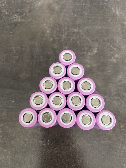 Samsung INR 18650 35e. Аккумулятори. Батареї.