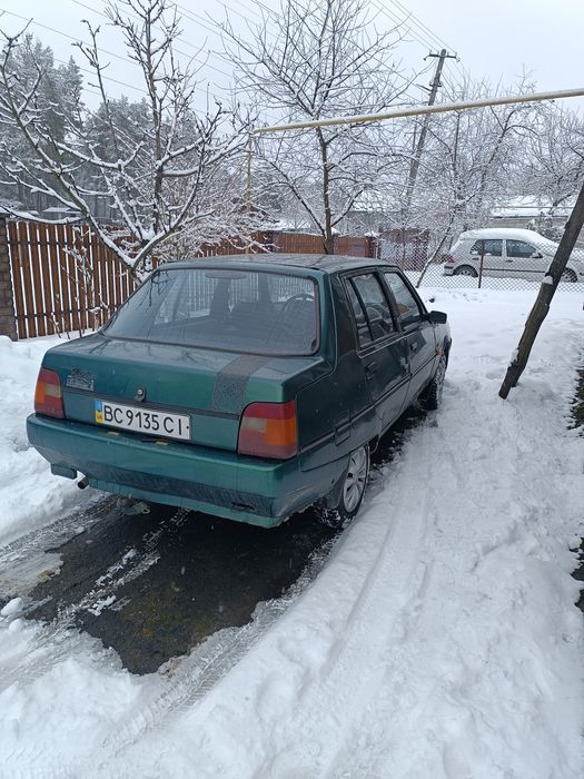 Продам славуту 2003 рік