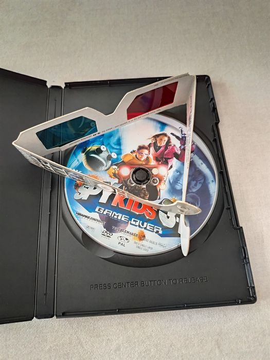 DVD spy kids 3D ( tem os óculos)