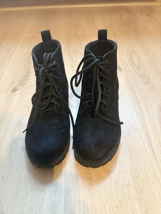 Botki Damskie H&M Divided Czarne 37 Zamszowe Sznurowane Używane bdb
