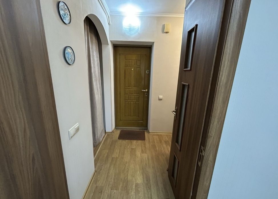 Продам чудове приміщення 33м (квартира) під власний бізнес, Металургів