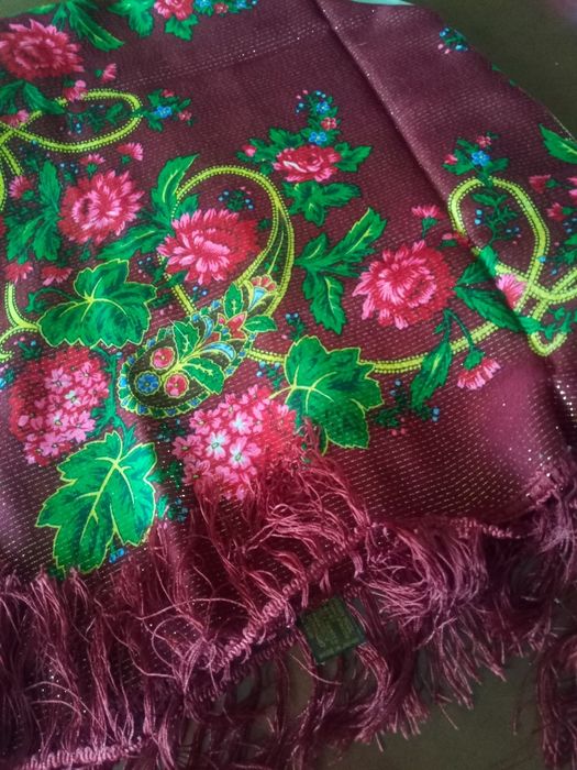 Продам японську шерстяну хустку