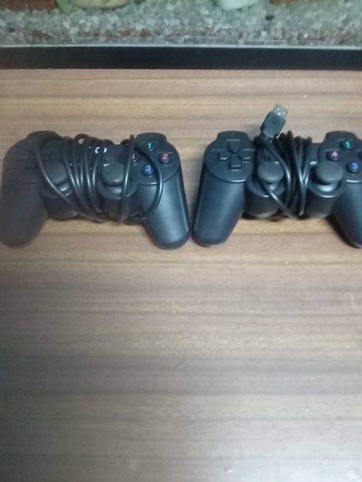 vendo dois comandos novos sem uso de pc
