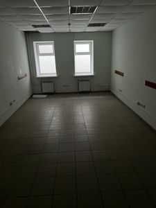 Офісне приміщення 1747,8 кв. м. Миколаїв,  Мостобудівників 17/11.