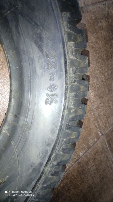 Opona 22x4 1/2  Continental